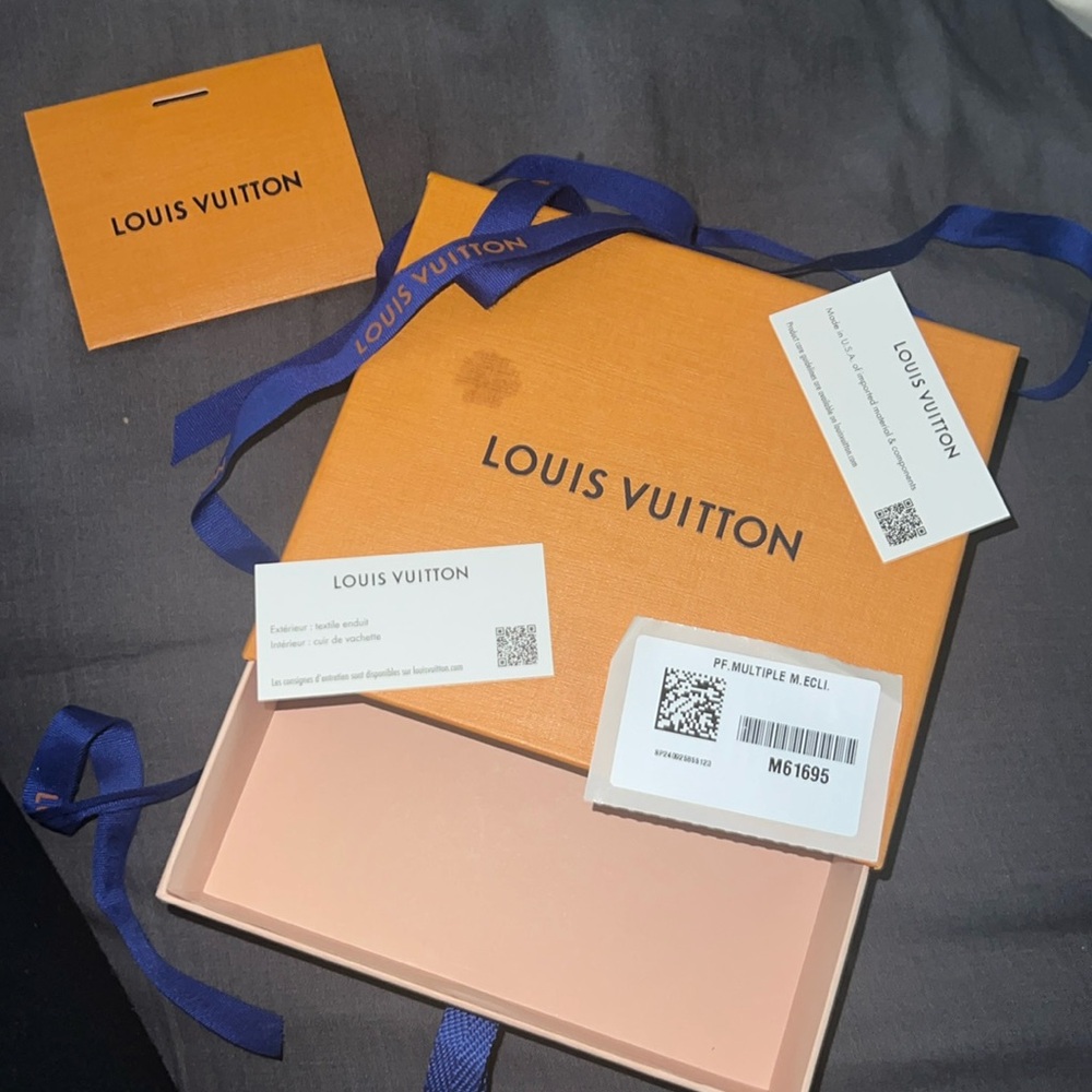 Small size Louis Vuitton Gift Box with Cards